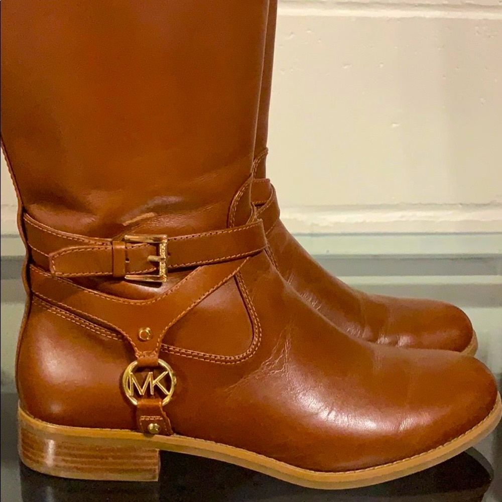 Size 8 Michael kors over knee booth - Picture 3 of 3